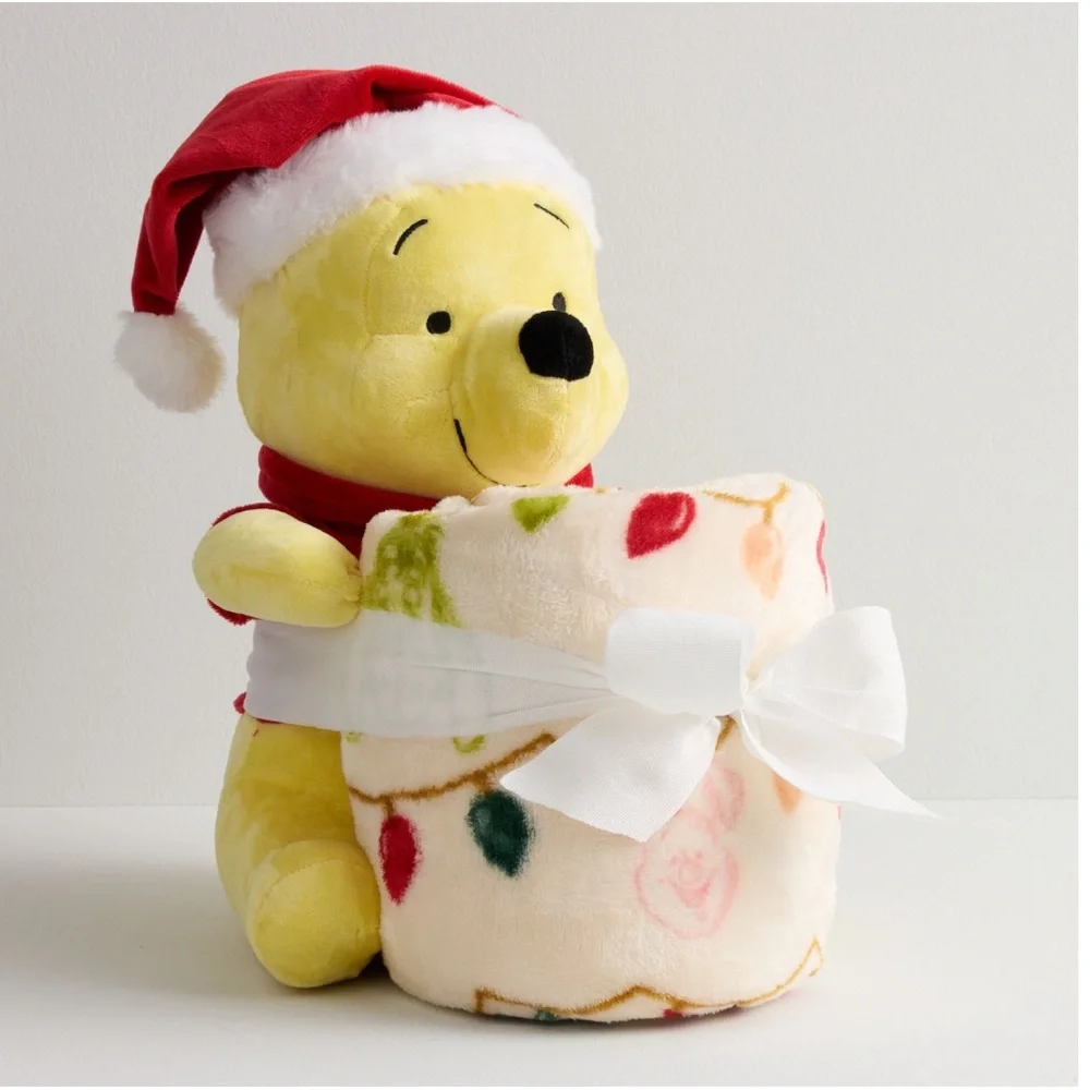 NWT-Santa-Winnie the Pooh Plush Buddy + Pooh & Friends Holiday 50x60 Blanket Set